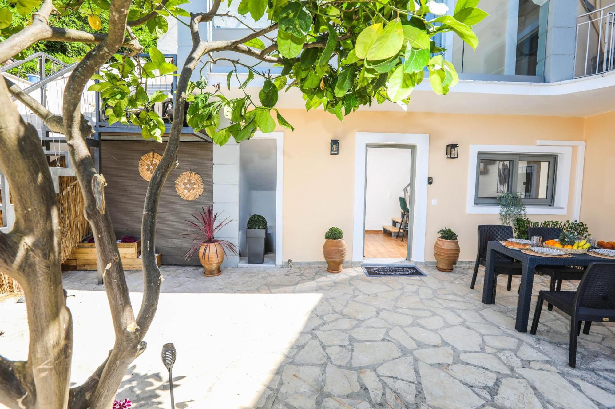 Vlachos Maisonette Apartment